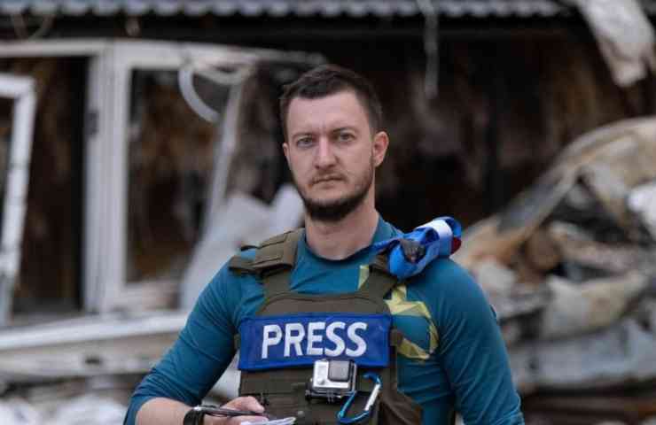 Guerra in Ucraina, feriti due giornalisti italiani a Kherson: sono Claudio Locatelli e Niccolò Celesti