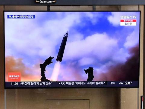 Pyongyang ha lanciato altri tre missili balistici verso il mare a est della penisola coreana
