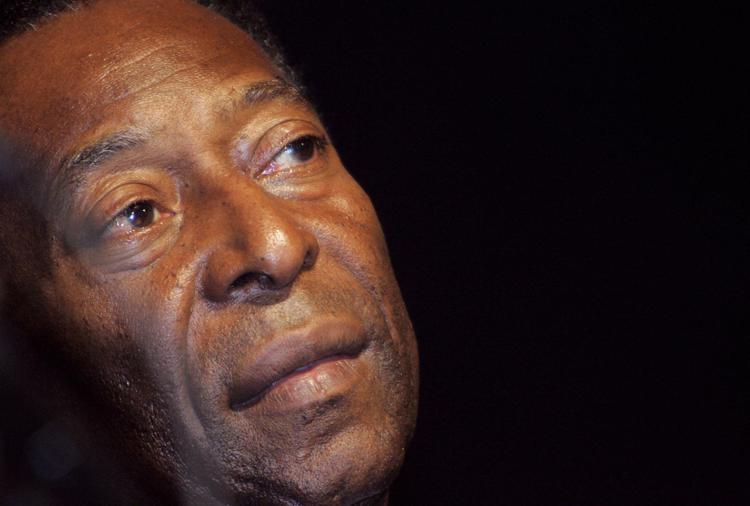 Brasile, peggiorano le condizioni di salute di Pelè ricoverato in un ospedale di San Paolo
