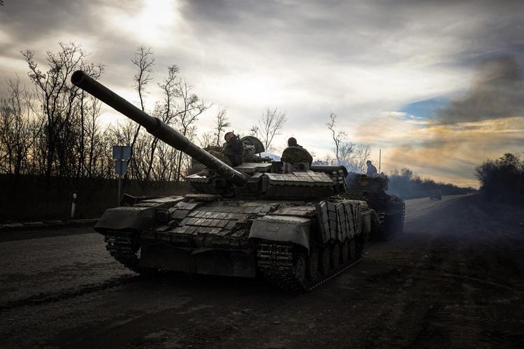 Guerra in Ucraina, le perdite russe: 99.230 soldati, 2.995 carri armati, 5.974 mezzi corazzati, 281 aerei, 266 elicotteri,