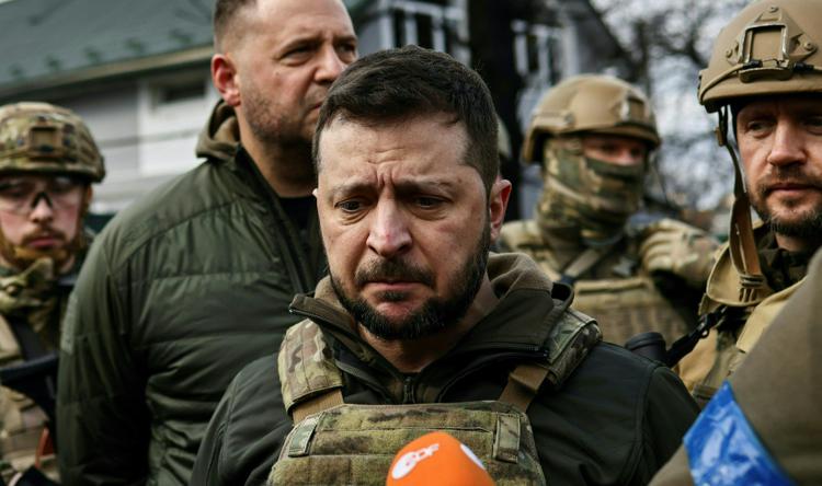 Guerra in Ucraina, Zelensky: “In Donbass combattiamo metro per metro”