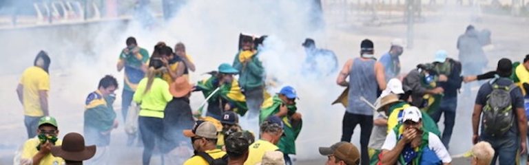 Rimosso il governatore di Brasilia in seguito al tentato golpe in cui sono rimaste ferite 46 persone