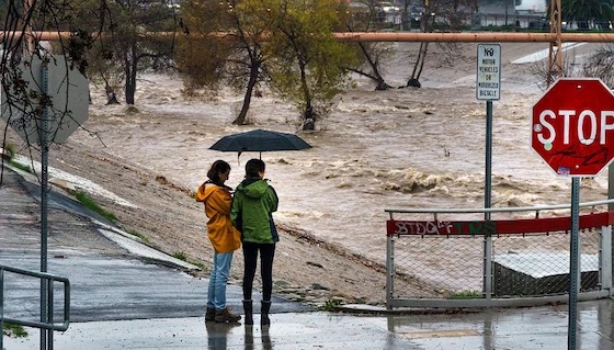 California, non si attenua l’ondata di maltempo nello Stato: 19 le vittime