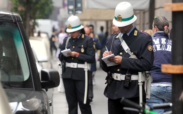 Roma, scaduto il contratto tra il Comune e la Motorizzazione: è impossibile far pagare le multe