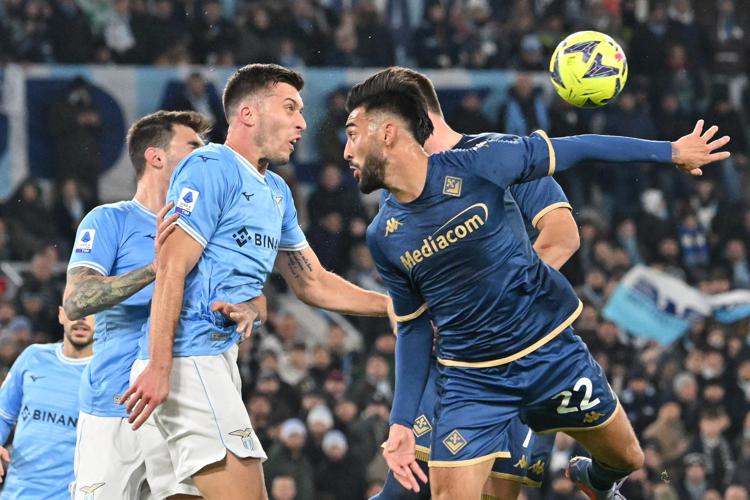 Calcio, la Lazio fermata all’Olimpico 1-1 contro la Fiorentina