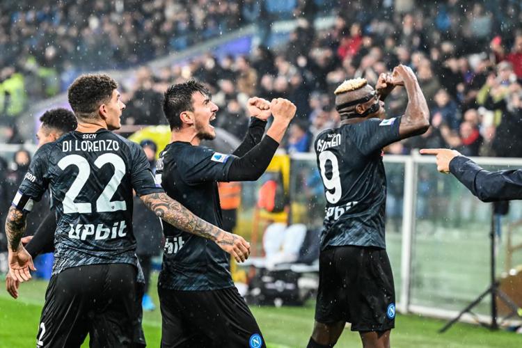 Calcio, il Napoli batte 2-0 al Sampdoria e si laurea campione d’inverno
