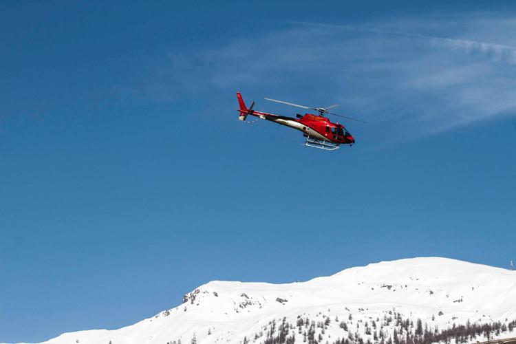 Val d’Aosta: morto una scialpinista travolto da una valanga a Punta Chaligne