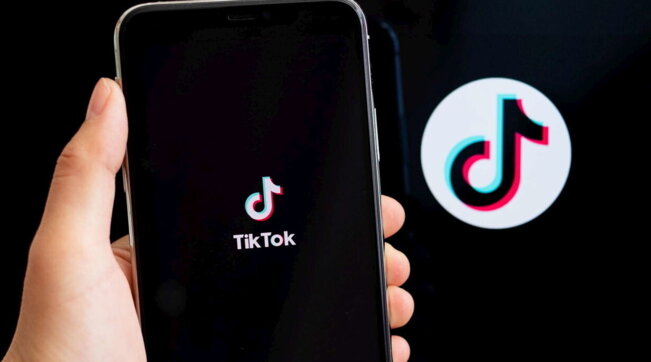 L’uso di TikTok è stato bandito ai dipendenti della Commissione Ue per motivi di sicurezza informatica
