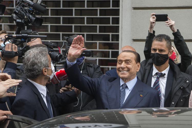 Silvio Berlusconi esulta: “Sono stato finalmente assolto nel processo Ruby ter dopo più di undici anni di sofferenze”