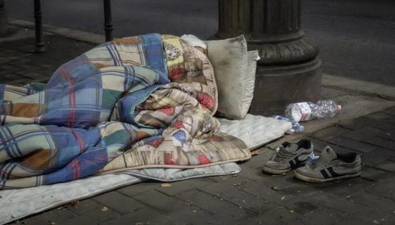 Roma, morto un homeless in via Ottaviano al Rione Prati