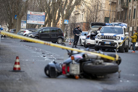 Roma, incidente stradale a Caracalla: morta una donna di 65 anni