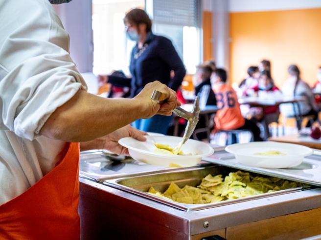 Roma, “Pasti a rischio nelle scuole e negli ospedali”