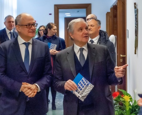 Il Governatore Ignazio Visco ha accolto il Sindaco Roberto Gualtieri nei nuovi uffici dello stabile di via delle Quattro Fontane,
