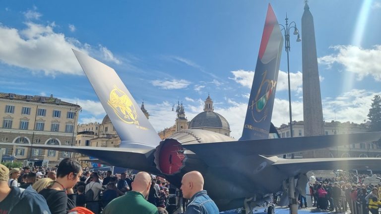 A Piazza del Popolo è festa per il centenario dell’Aeronautica militare