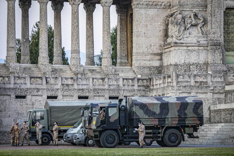 Covid, l’inchiesta della Procura di Bergamo. I familiari delle vittime: “Da oggi si riscrive storia”