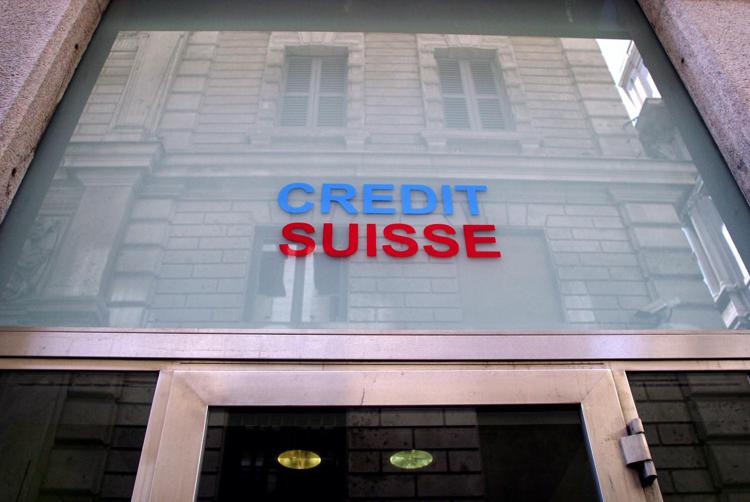 Il colosso bancario elvetico UBS ha avviato trattative per acquisire in tutto o in parte il Credito Suisse