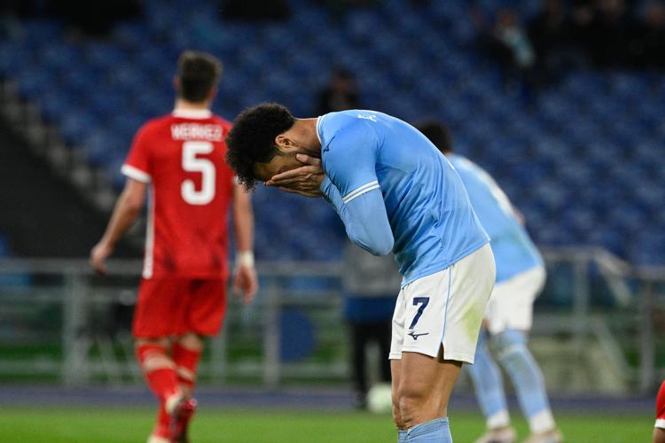 Calcio, male la Lazio all’Olimpico battuta 1-2 dall’Az Alkmaar in Conference League