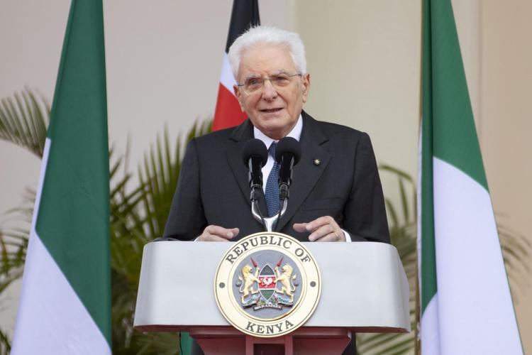 Migranti, parla dal Kenya il presidente Mattarella: “Cerchiamo un rapporto di collaborazione con i Paesi di origine e transito dei flussi”