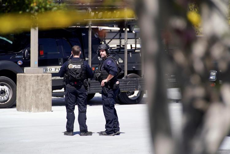 Usa, sparatoria in una scuola di Nashville nel Tennessee: morte sette persone