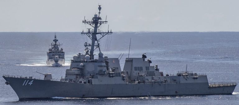 Tensione Pechino-Washington: nave da guerra Usa è nelle acque del Mar Cinese Meridionale