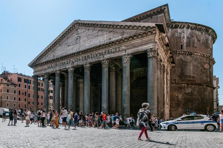 Roma, per visitare il Pantheon si pagherà un biglietto