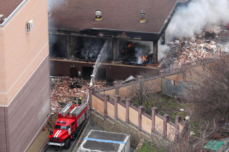 Russia, incendio in un edificio dei servizi segreti a Rostov: un morto e due feriti