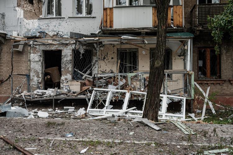 Guerra in Ucraina, raid aereo russo su Kostiantynivka: uccisi almeno 7 civili