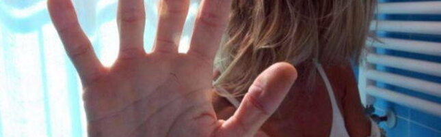 Orrore a Milano, stuprata sul treno: dieci minuti di terrore, “Sono svenuta       per lo shock dell’aggressione”