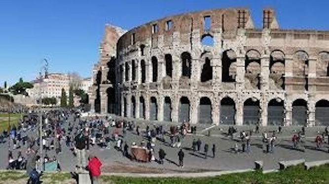 A Pasqua boom di turisti a Roma   oltre un milione di visitatori
