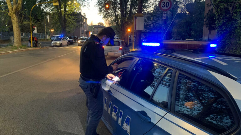 Irregolari in Italia lavorano “in nero” in un ristorante di Centocelle