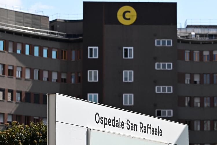 Berlusconi al San Raffaele: notte tranquilla al 10° giorno del ricovero