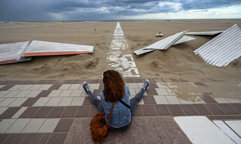 Le spiagge della Romagna sono pronte (nonostante l’alluvione)          ad accogliere i turisti