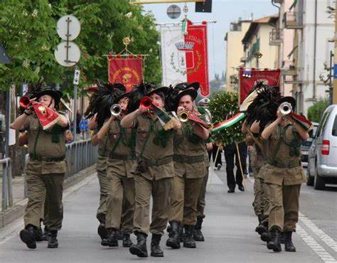 La Fanfara dei Bersaglieri                 alla Festa del Santo Patrono