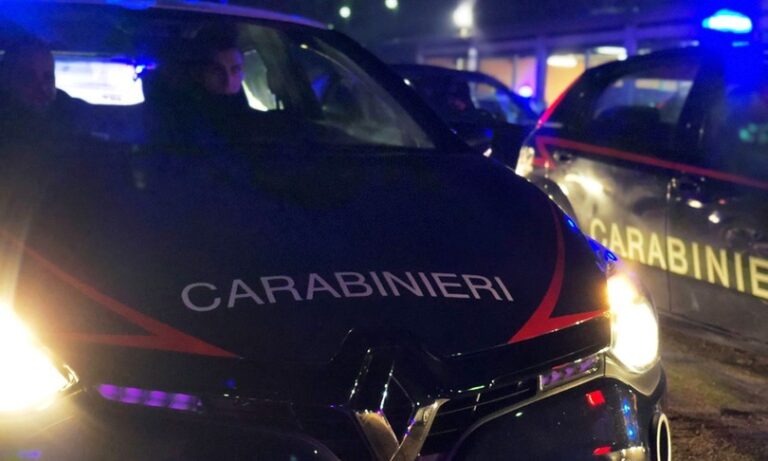 linea Roma-Cassino: ladri lasciano l’auto sui binari, ritardi sulla