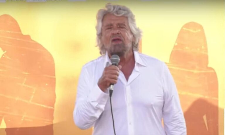 M5S, polemiche per le parole di Grillo: “Mettete il passamontagna e reagite”