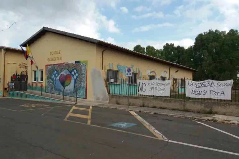 Riorganizzazione plesso Borgo S. Martino: convocato il consiglio comunale straordinario