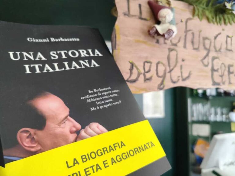 Silvio Berlusconi, al Rifugio degli Elfi la biografia più completa e aggiornata