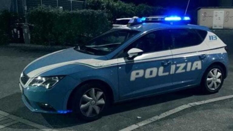 Sparano e accoltellano un uomo per rapinarlo. Arrestate tre persone