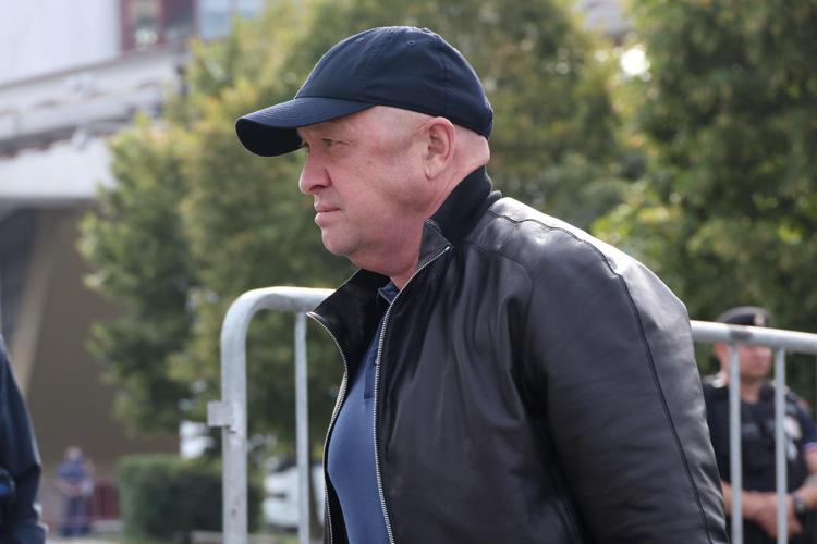 Russia, si schianta aereo con 10 persone: “A bordo c’era Prigozhin”