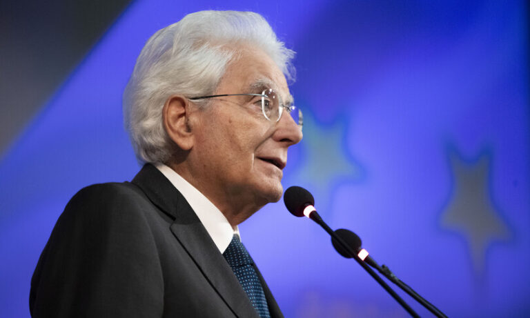 Mattarella: “L’Ue sia un interlocutore globale. I trattati vanno migliorati”