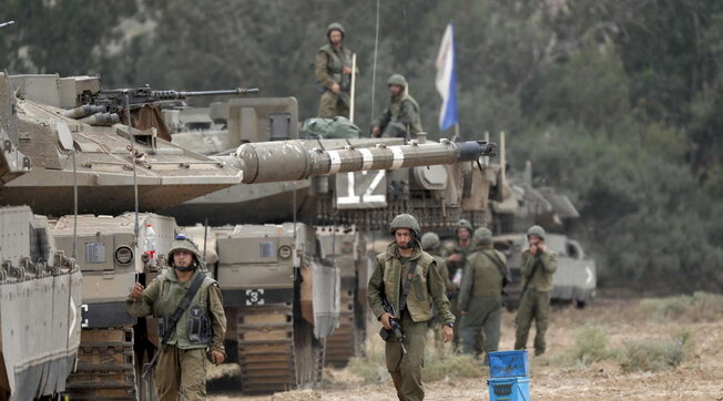 Israele, il piano in 3 fasi: “ripulire” le zone attaccate, entrare via terra a Gaza e sradicare Hamas