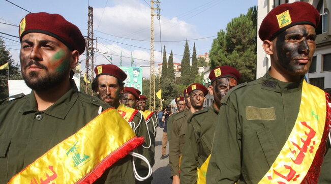 Hezbollah, la storia del gruppo armato che sostiene Hamas contro Israele