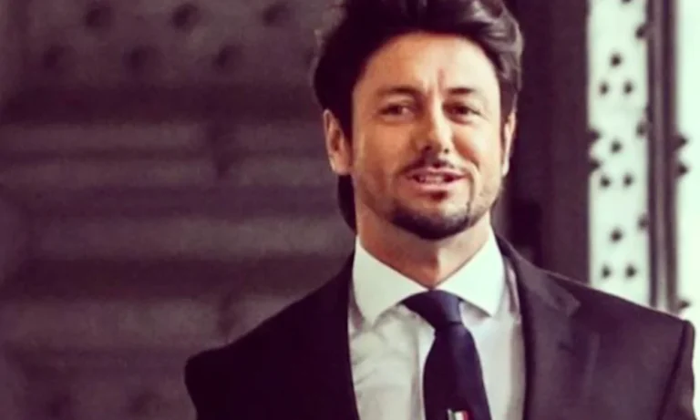 Mediaset valuta il licenziamento di Giambruno. Oggi il giornalista non sarà in onda