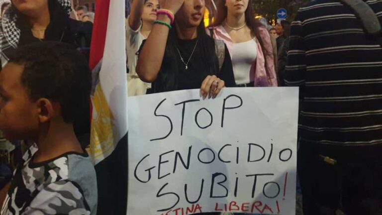Corteo pro Gaza, a Roma l’appello anche dai nuovi italiani: “Stop al genocidio della Palestina”