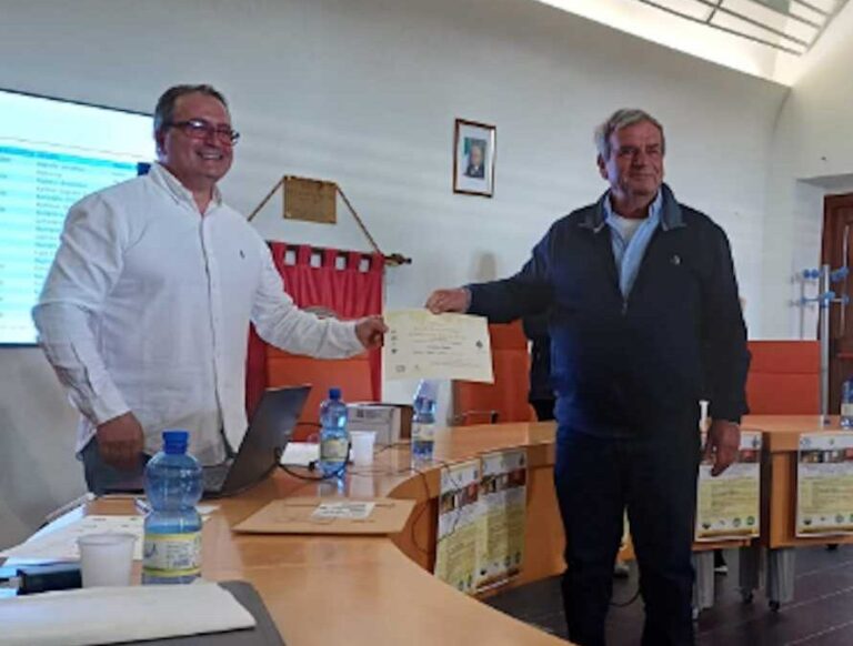 L’apicoltore Costantino Paoletti fra     le eccellenze del nostro territorio!