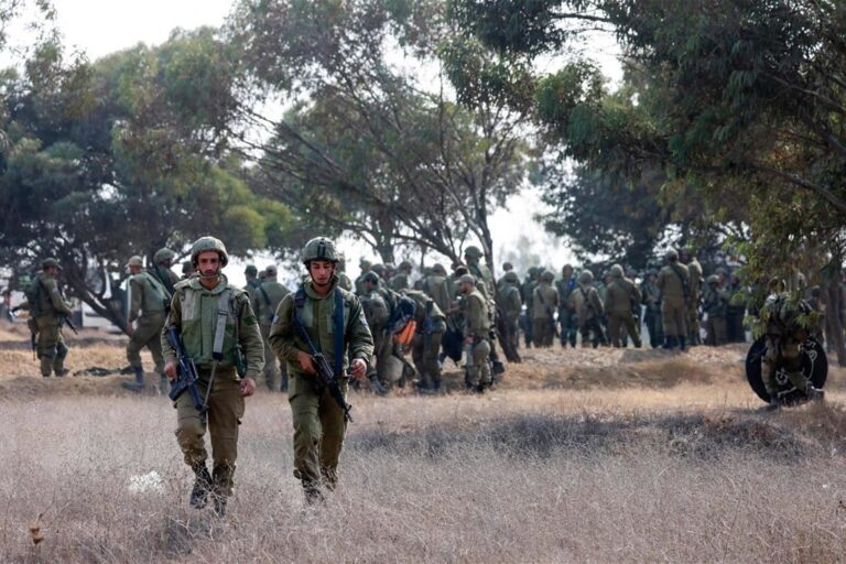 Israele: colpiti oltre 80 obiettivi nel nord della Striscia