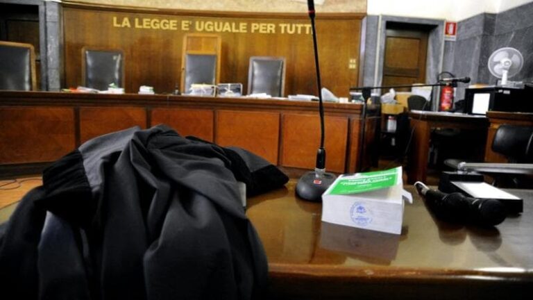 Aggredirono giornalisti, condannati per violenza quattro Casamonica