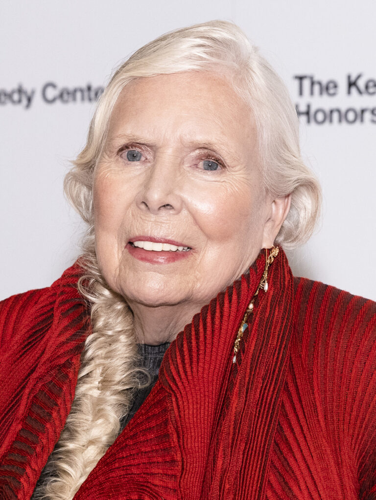 Musica, Joni Mitchell spegne 80 candeline