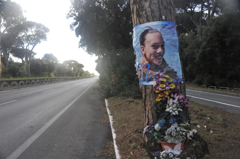 Noemi Carrozza morta in motorino sulla Cristoforo Colombo, chiesta archiviazione