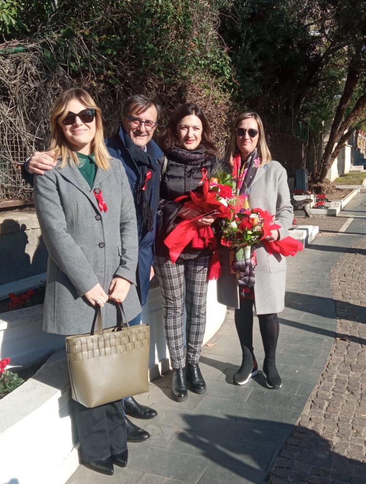 La Biblioteca A. Capotosti si colora     di rosso